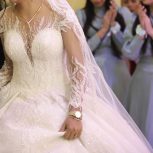لباس عروس عربی همراه با تور